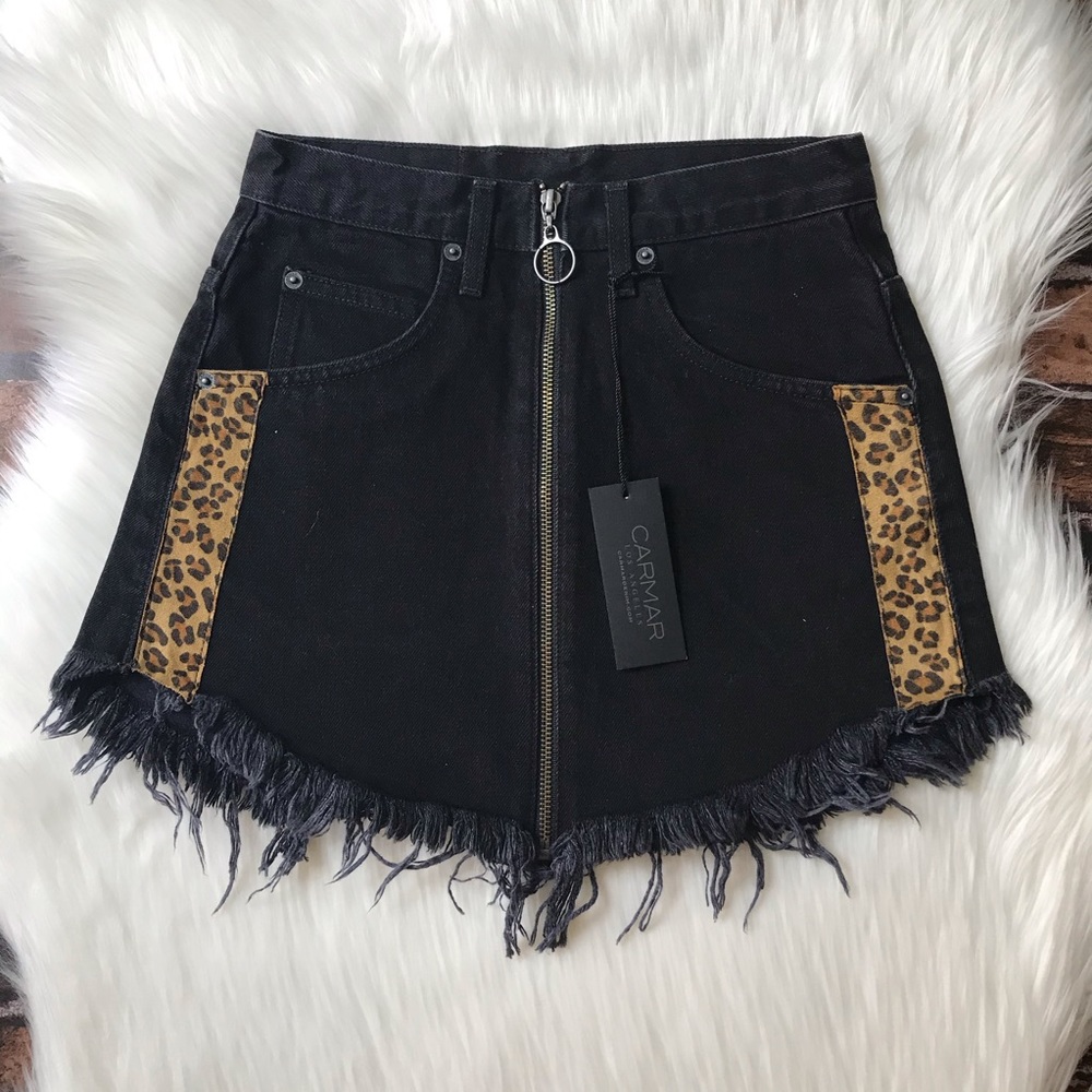 Carmar Los Angeles Beatrice Leopard Denim Mini Skirt Size 25 Fringe Hem Zipper